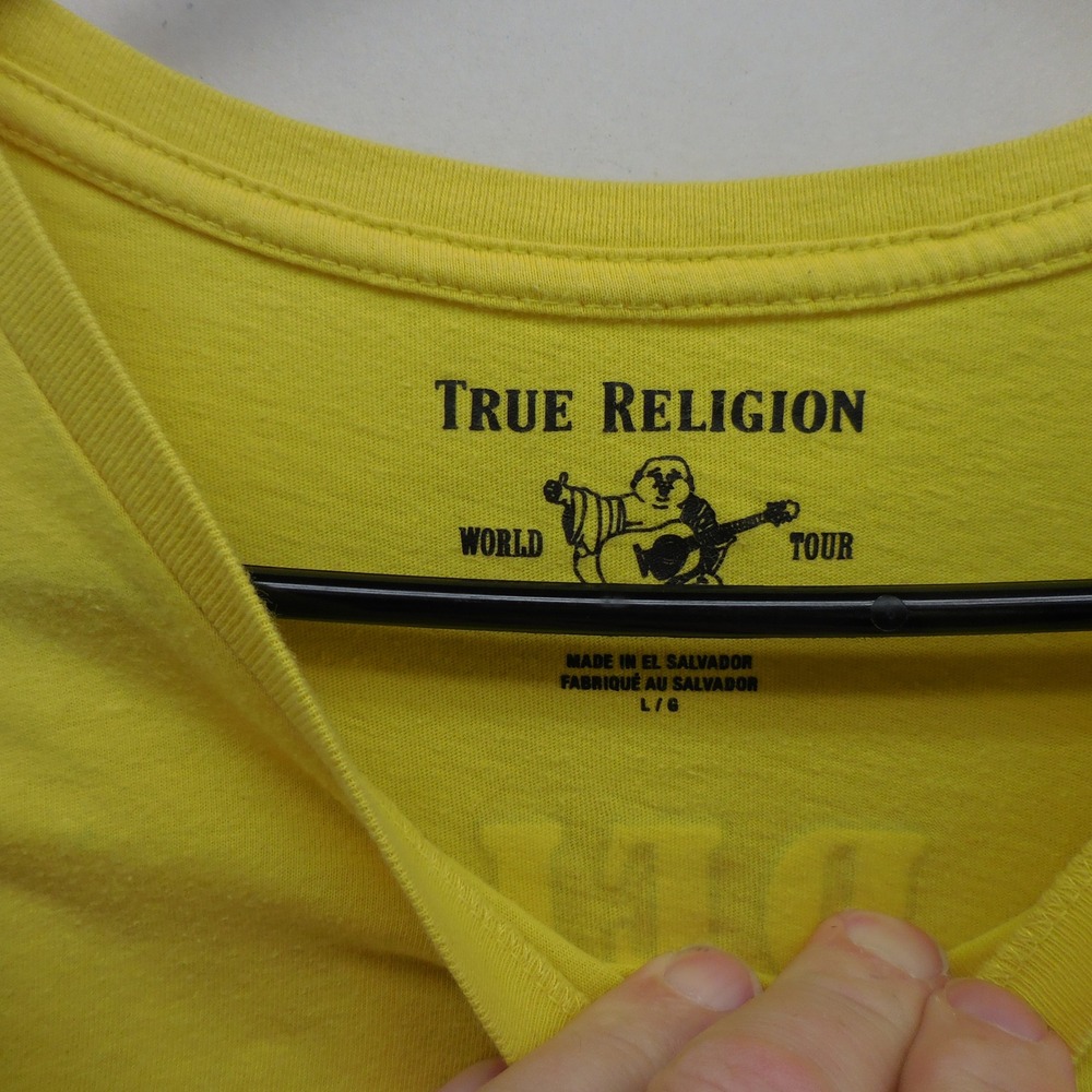 True Religion Mens Yellow World Tour Buddha Guitar Graphic T-Shirt Size Large - Picture 5 of 5